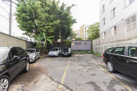 Apartamento à venda com 44m², 2 quartos e 1 vaga Apartamento à venda com 44m², 2 quartos e 1 vagaEstacionamento