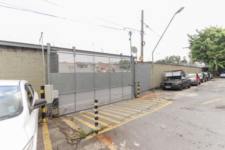 Apartamento à venda com 44m², 2 quartos e 1 vaga Apartamento à venda com 44m², 2 quartos e 1 vagaEstacionamento