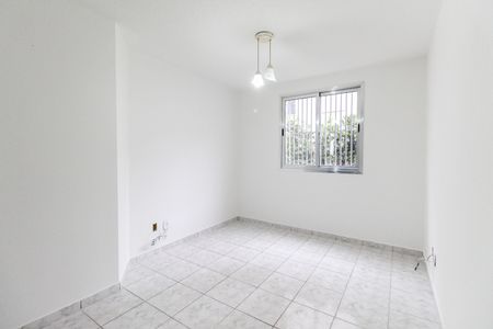 Sala de apartamento à venda com 2 quartos, 44m² em Jardim Redil, São Paulo