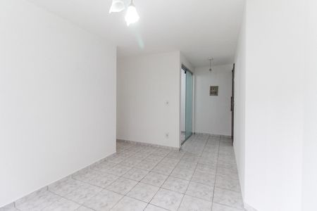 Apartamento à venda com 44m², 2 quartos e 1 vaga Apartamento à venda com 44m², 2 quartos e 1 vagaSala