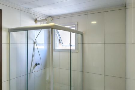 Apartamento para alugar com 72m², 2 quartos e 2 vagas Apartamento para alugar com 72m², 2 quartos e 2 vagasBanheiro das suítes 1 e 2