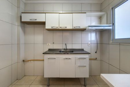 Apartamento para alugar com 72m², 2 quartos e 2 vagas Apartamento para alugar com 72m², 2 quartos e 2 vagasCozinha