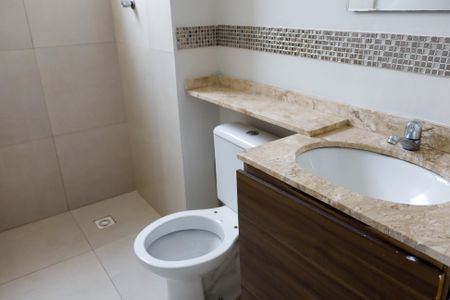 Apartamento para alugar com 48m², 2 quartos e 1 vaga Apartamento para alugar com 48m², 2 quartos e 1 vagaBanheiro