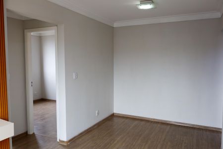 Apartamento para alugar com 48m², 2 quartos e 1 vaga Apartamento para alugar com 48m², 2 quartos e 1 vagaSala