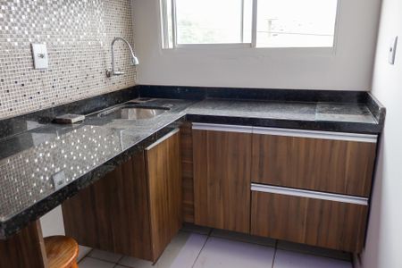 Apartamento para alugar com 48m², 2 quartos e 1 vaga Apartamento para alugar com 48m², 2 quartos e 1 vagaCozinha