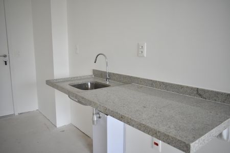 Studio de kitnet/studio à venda com 0 quarto, 30m² em Vila Clementino, São Paulo