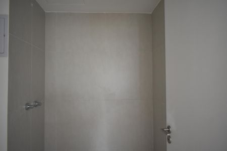 Studio à venda com 30m², 0 quarto e sem vagaStudio banheiro