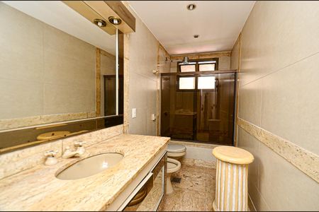 Apartamento para alugar com 430m², 3 quartos e 3 vagasBanheiro Social