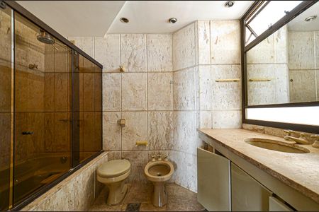 Apartamento para alugar com 430m², 3 quartos e 3 vagasBanheiro Suite