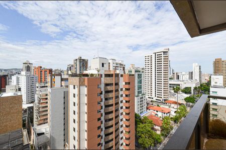Apartamento para alugar com 430m², 3 quartos e 3 vagasVista