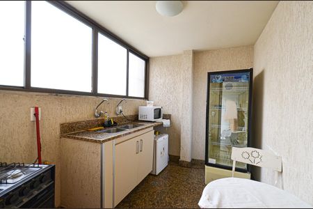 Apartamento para alugar com 430m², 3 quartos e 3 vagasÁrea comum - Salão de festas