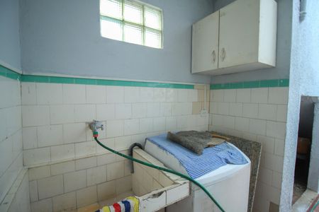 Casa para alugar com 160m², 2 quartos e 1 vagaÁrea de Serviço