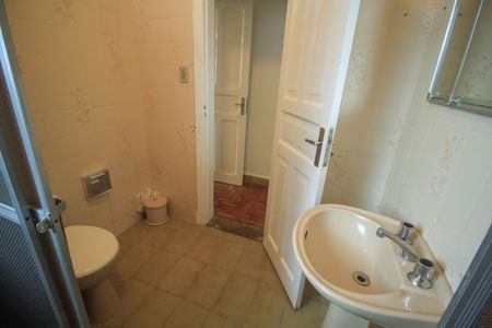 Casa para alugar com 160m², 2 quartos e 1 vagaBanheiro