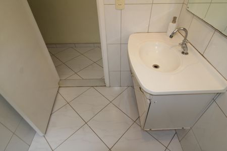 Casa à venda com 150m², 3 quartos e 2 vagasBanheiro 2