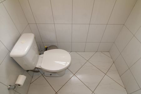 Casa à venda com 150m², 3 quartos e 2 vagasBanheiro 2