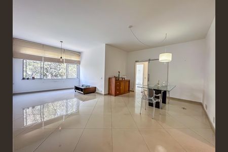 Apartamento à venda com 3 quartos, 117m² em Laranjeiras, Rio de Janeiro