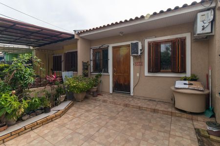 Casa à venda com 62m², 2 quartos e 2 vagasJardim