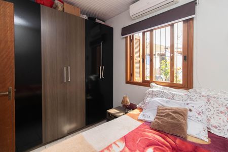 Casa à venda com 62m², 2 quartos e 2 vagasQuarto 2