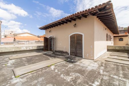 Casa à venda com 339m², 3 quartos e 3 vagas Casa à venda com 339m², 3 quartos e 3 vagasVaranda Suíte 2