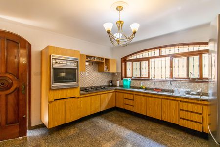 Casa à venda com 339m², 3 quartos e 3 vagas Casa à venda com 339m², 3 quartos e 3 vagasCozinha