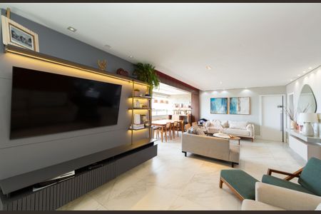 Apartamento para alugar com 150m², 4 quartos e 4 vagas Apartamento para alugar com 150m², 4 quartos e 4 vagasSala