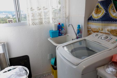 Apartamento à venda com 42m², 2 quartos e sem vaga Apartamento à venda com 42m², 2 quartos e sem vagaLavanderia