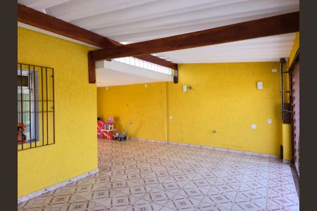 Casa à venda com 138m², 3 quartos e 3 vagasGaragem