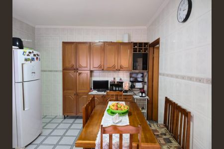 Casa à venda com 138m², 3 quartos e 3 vagasCozinha