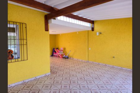 Casa à venda com 138m², 3 quartos e 3 vagasGaragem