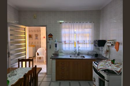 Casa à venda com 138m², 3 quartos e 3 vagasCozinha