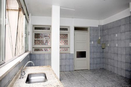 Apartamento para alugar com 154m², 3 quartos e 1 vagaCozinha