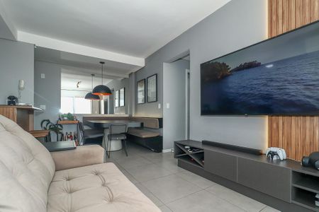 Sala de apartamento para alugar com 2 quartos, 80m² em Petrópolis, Porto Alegre