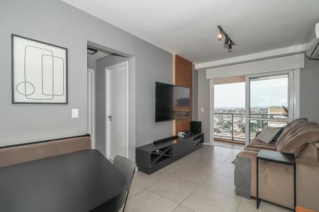 Sala de apartamento para alugar com 2 quartos, 80m² em Petrópolis, Porto Alegre