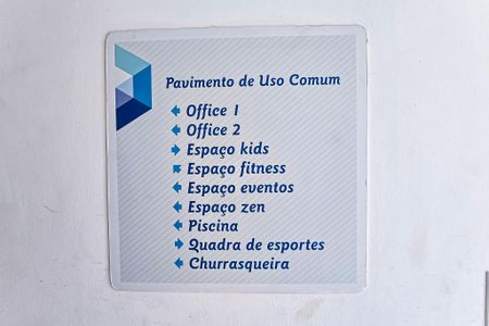 Apartamento à venda com 42m², 1 quarto e 1 vagaÁrea comum