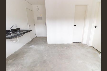 Apartamento à venda com 32m², 2 quartos e sem vaga Apartamento à venda com 32m², 2 quartos e sem vagaSala/Cozinha