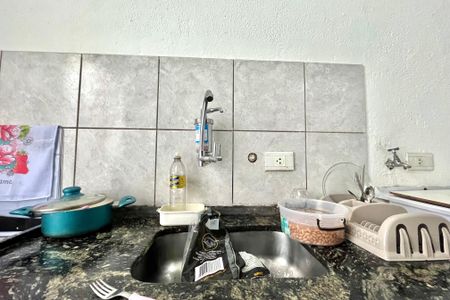 Casa à venda com 90m², 4 quartos e 1 vaga Casa à venda com 90m², 4 quartos e 1 vagaCozinha 3