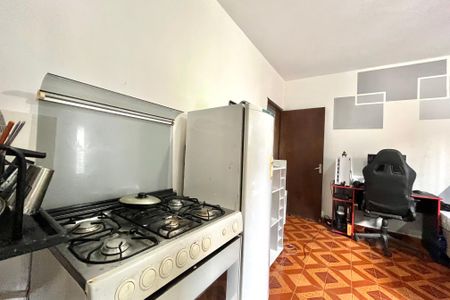 Casa à venda com 90m², 4 quartos e 1 vaga Casa à venda com 90m², 4 quartos e 1 vagaCozinha 2
