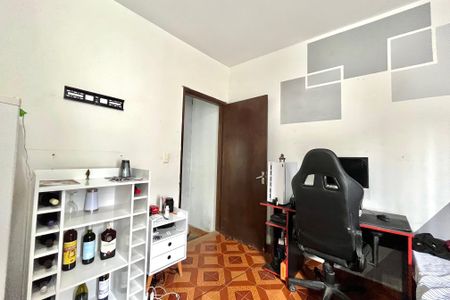Casa à venda com 90m², 4 quartos e 1 vaga Casa à venda com 90m², 4 quartos e 1 vagaQuarto 2