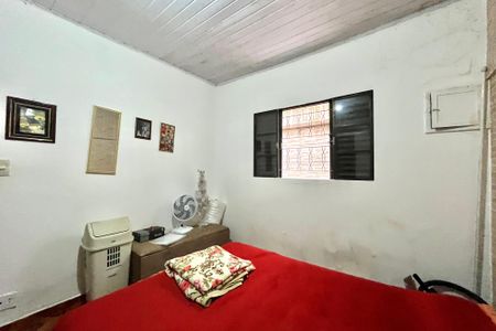Casa à venda com 90m², 4 quartos e 1 vaga Casa à venda com 90m², 4 quartos e 1 vagaQuarto 1