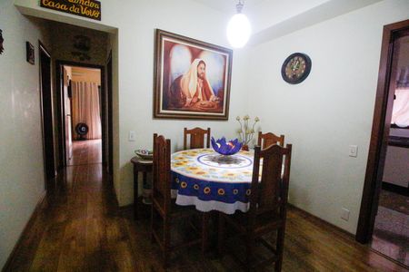 Apartamento à venda com 198m², 3 quartos e 4 vagasCopa