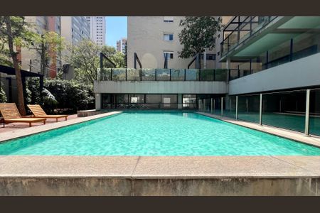 Studio para alugar com 40m², 1 quarto e 1 vagaPiscina