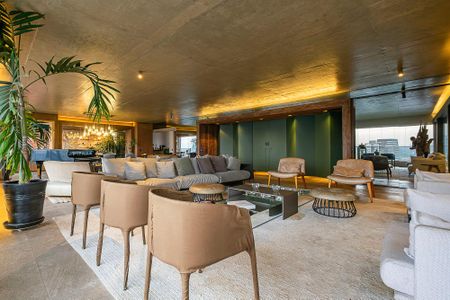 Apartamento à venda com 352m², 3 quartos e 4 vagas Apartamento à venda com 352m², 3 quartos e 4 vagasSala