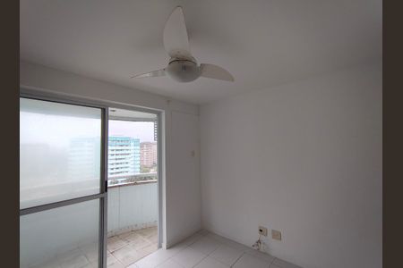 Apartamento para alugar com 77m², 2 quartos e 1 vagaQuarto
