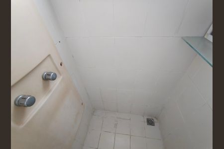 Apartamento para alugar com 77m², 2 quartos e 1 vagaBanheiro