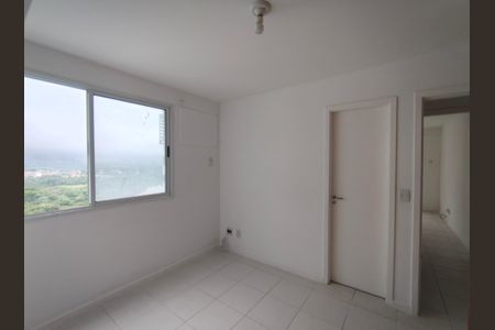 Apartamento para alugar com 77m², 2 quartos e 1 vagaSuíte