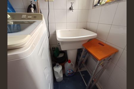 Apartamento à venda com 64m², 2 quartos e 1 vagaÁrea de Serviço