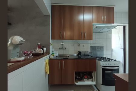Apartamento à venda com 64m², 2 quartos e 1 vagaCozinha