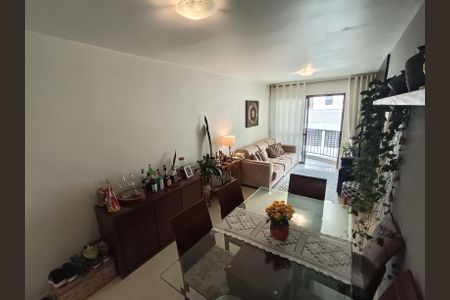 Apartamento à venda com 64m², 2 quartos e 1 vagaSala