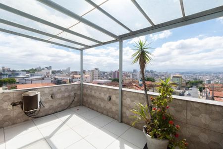 Apartamento à venda com 168m², 5 quartos e 2 vagasCobertura - Sala