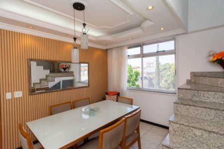 Apartamento à venda com 168m², 5 quartos e 2 vagasSala